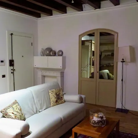 Residenza Cappello18 Верона