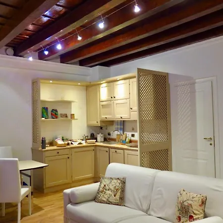 Residenza Cappello18 * Verona